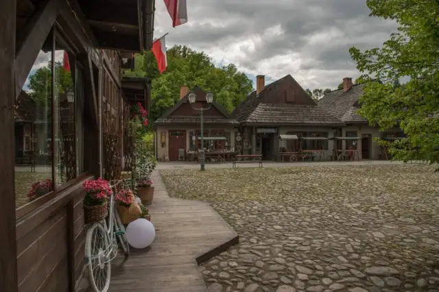 Miasteczko Galicyjskie Nowy Sącz: Wszystko, co musisz wiedzieć przed wizytą