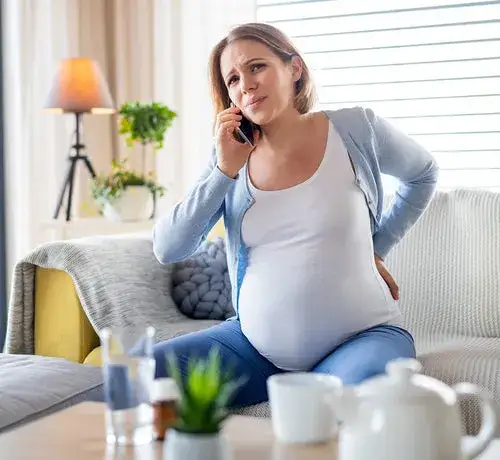 Jak czuć skurcze przed porodem i odróżnić je od bólu porodowego