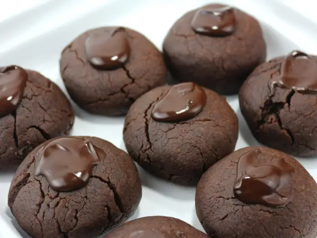 Ciastka czekoladowe jak z McDonald's - idealny przepis na smak dzieciństwa