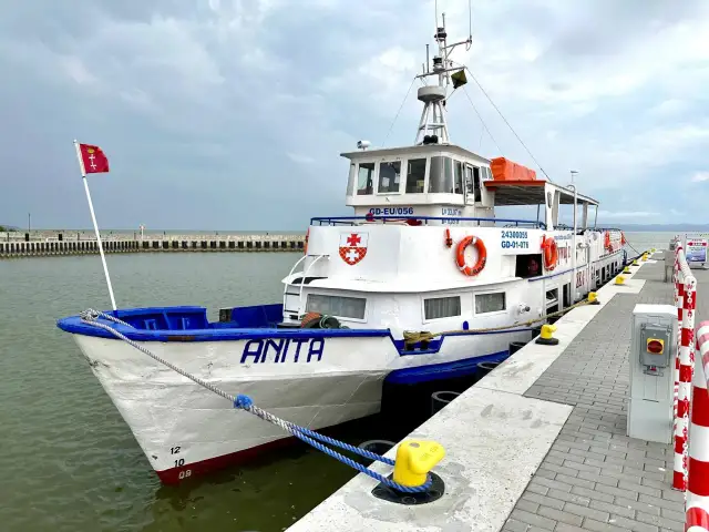 Jak dojechać z Elbląga do Krynicy Morskiej - najlepsze opcje transportu