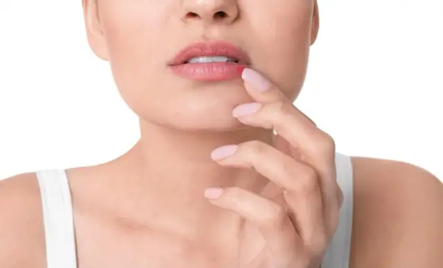 Strup po pryszczu? Szybkie gojenie bez blizn co musisz wiedzieć