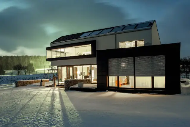 Czy rolety zewnętrzne chronią przed zimnem? Odkryj ich skuteczność w izolacji