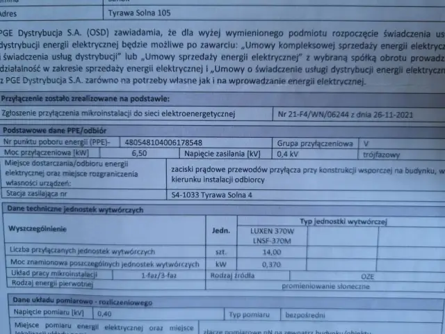 Dokument potwierdza wniosek o zwiększenie mocy przyłączeniowej dla mikroinstalacji fotowoltaicznej na Tyrawie Solnej 105.