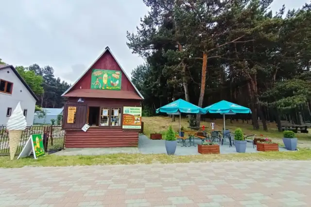 Gdzie zjeść w Krasnobrodzie? Odkryj najlepsze lokale gastronomiczne