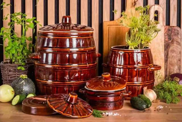 Po co cukier do kiszenia kapusty? Odkryj jego wpływ na smak i fermentację