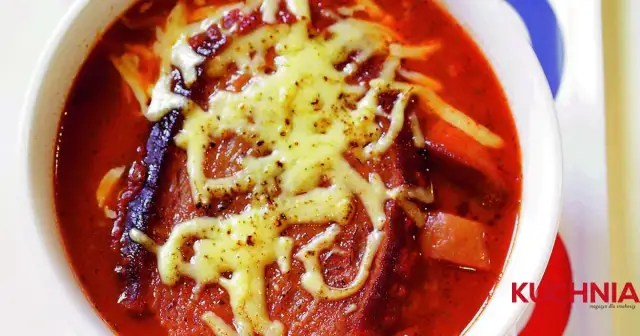 Pomidorówka zero waste: Jak kreatywnie wykorzystać resztki zupy?