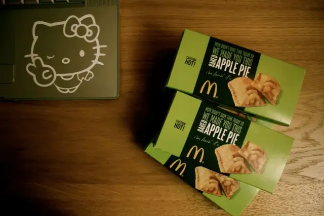 Ciastko jabłkowe McDonald's: 231 kcal. Skład i wartości!