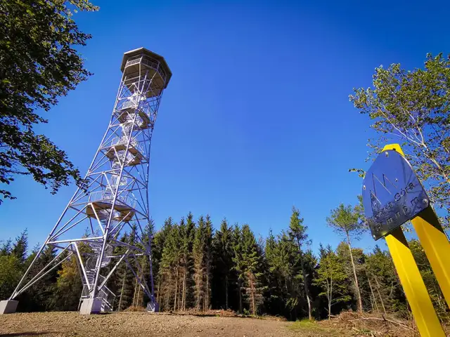 Górze czy górze - poznaj poprawną pisownię i najczęstsze błędy