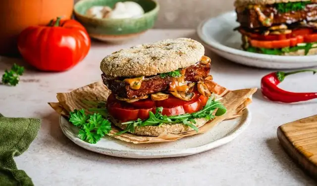 Co do hamburgera? Odkryj najlepsze składniki i nietypowe dodatki