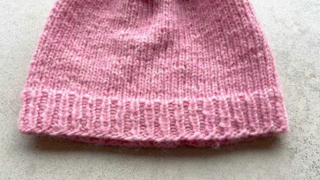 Szydełkowy ściągacz do swetra: elastyczny jak na drutach!