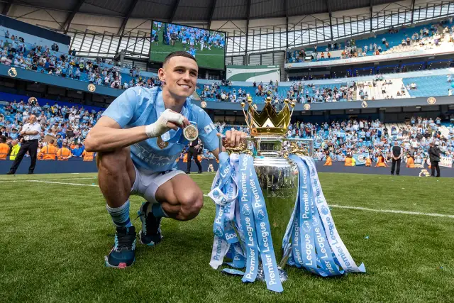 Zarobki w Manchesterze City: ile naprawdę zarabiają piłkarze i pracownicy?