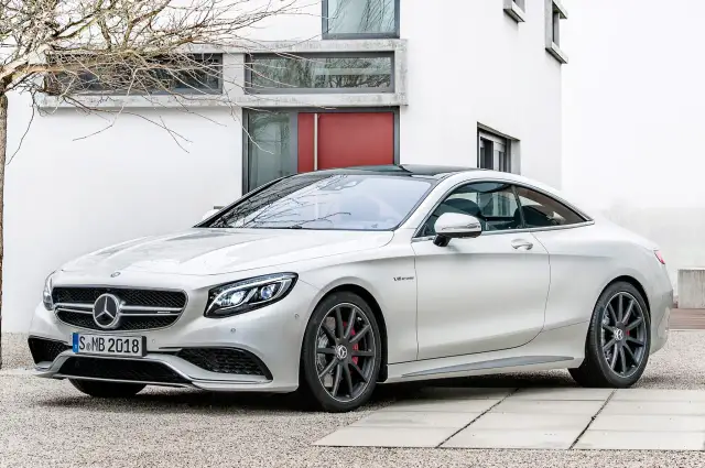 Mercedes S63 AMG Coupe - moc, cena i wyjątkowe cechy tego modelu