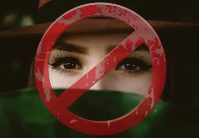 Czy przedłużanie rzęs je niszczy? Oto prawda o naturalnych rzęsach