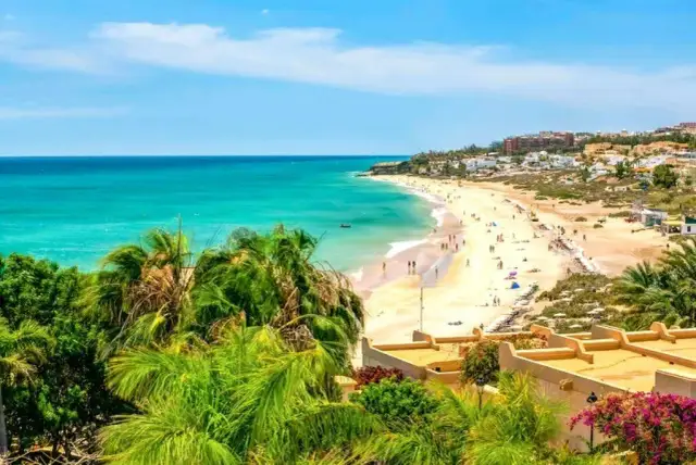 Fuerteventura czy jest bezpiecznie? Odkryj zagrożenia i porady dla turystów