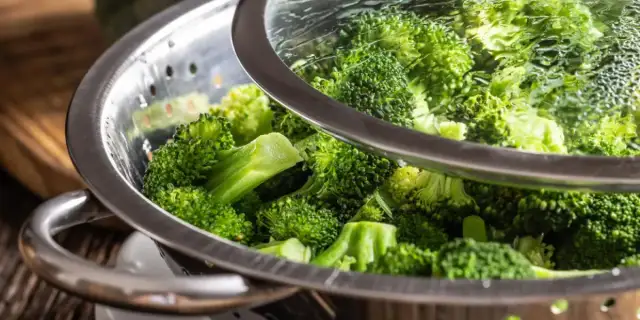 Dieta przy zapaleniu uchyłków jelita grubego - co jeść, przepisy