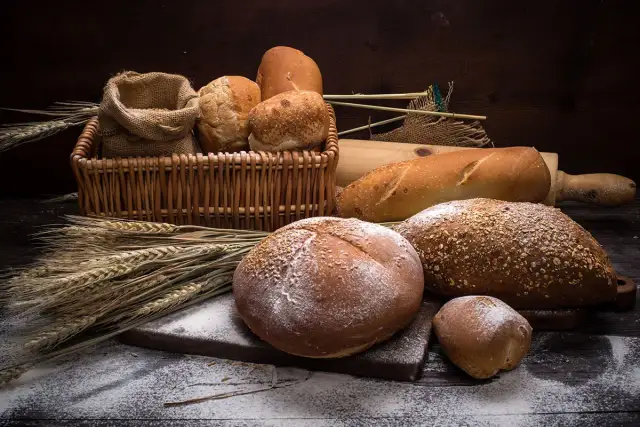 Mąka 00 do chleba? Odkryj sekrety idealnego wypieku!