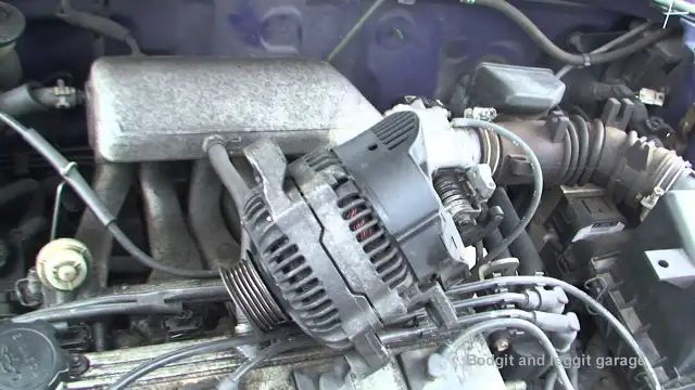 Toyota Avensis: Demontaż alternatora bez tajemnic zrób to sam!