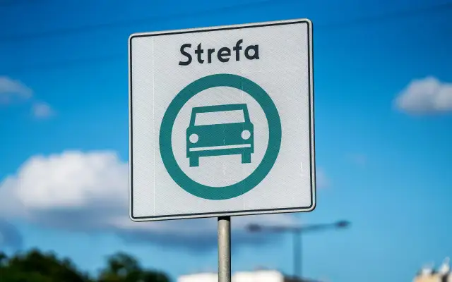 Diesel w Krakowie 2026: Czy Twój samochód wjedzie? Sprawdź normę Euro