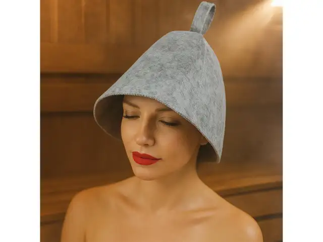 Czapka do sauny: filc czy wełna? Którą wybrać dla komfortu?