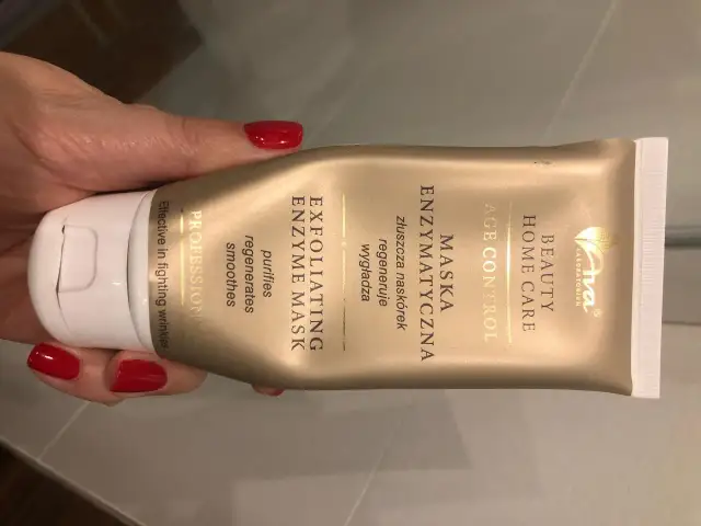 Ava Maseczka Rewitalizująca: Odzyskaj blask cery dojrzałej!