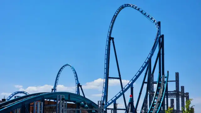 Ile metrów ma Hyperion? Zaskakująca wysokość tej kolejki górskiej