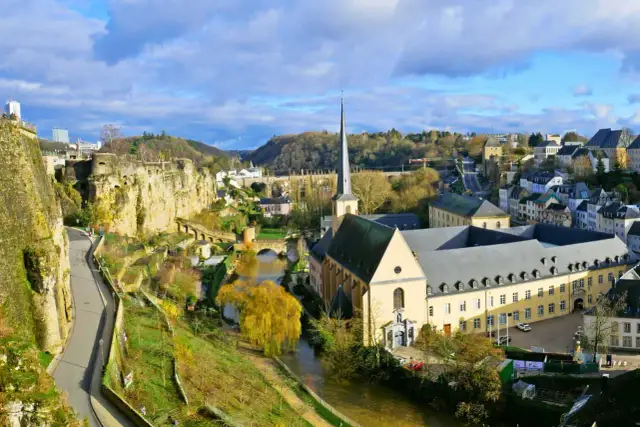 Niezapomniane atrakcje w Luksemburgu, które musisz zobaczyć