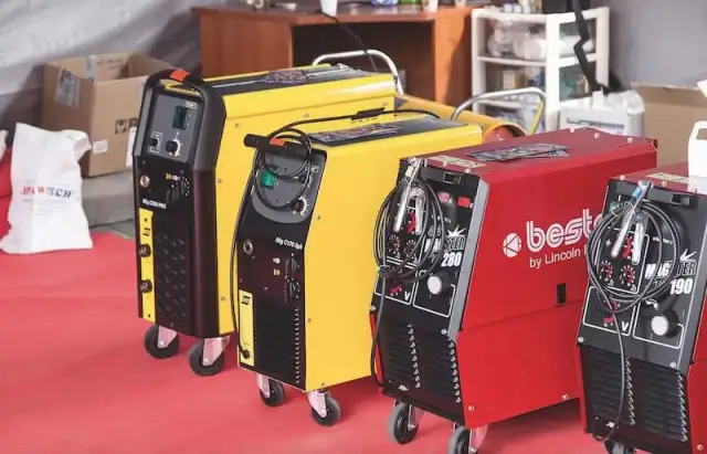 Jakie zabezpieczenie do spawarki wybrać, aby uniknąć awarii?