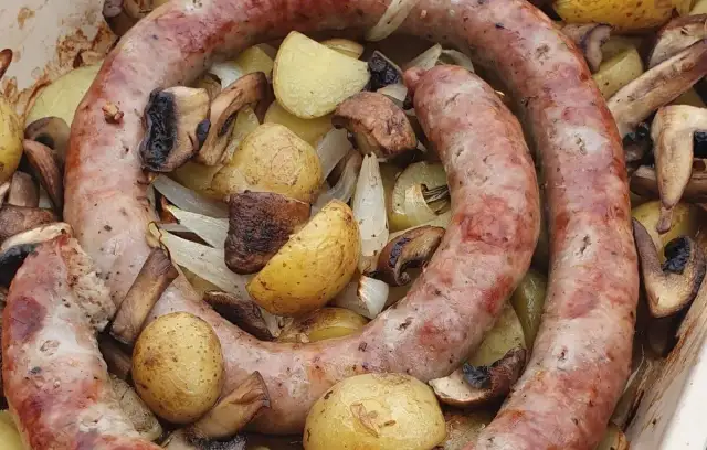 Saucisse de couenne grillée : le secret d'une peau croustillante