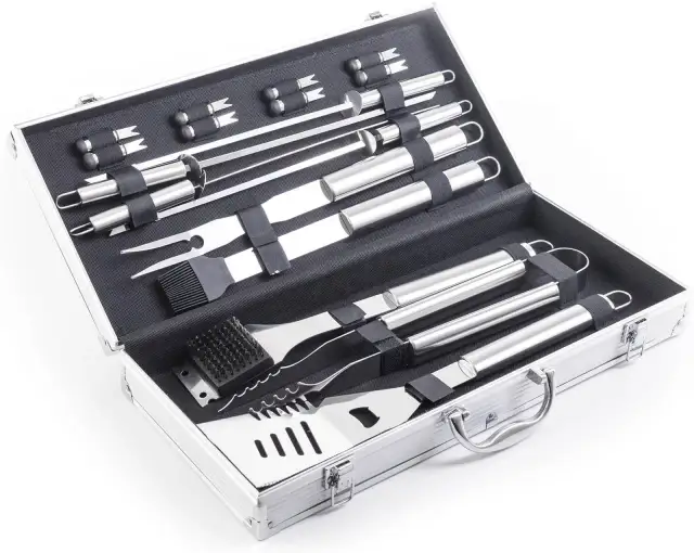 Najlepsze zestawy do grilla: wybierz idealne akcesoria do grillowania