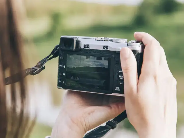 Jak ustawić ISO w aparacie, aby uniknąć słabej jakości zdjęć