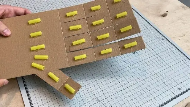 Twój peryskop na fizykę: Zbuduj, zrozum, zachwyć nauczyciela!