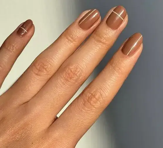 Manicure quiet luxury: Jak zrobić perfekcyjne paznokcie w domu?