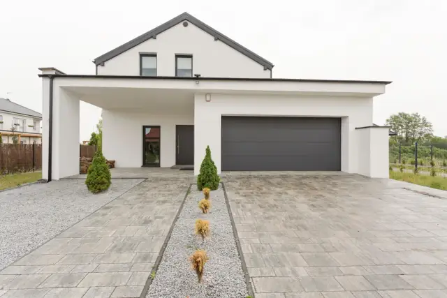 Jaki szeroki podjazd z kostki? Oto wymiary, które musisz znać