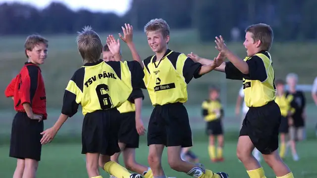 Thomas Müller: Statystyki kariery gole, asysty, trofea i rekordy