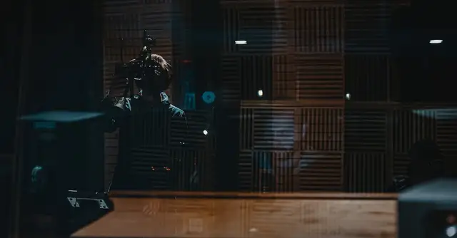 Jak zostać producentem muzycznym? Poradnik krok po kroku