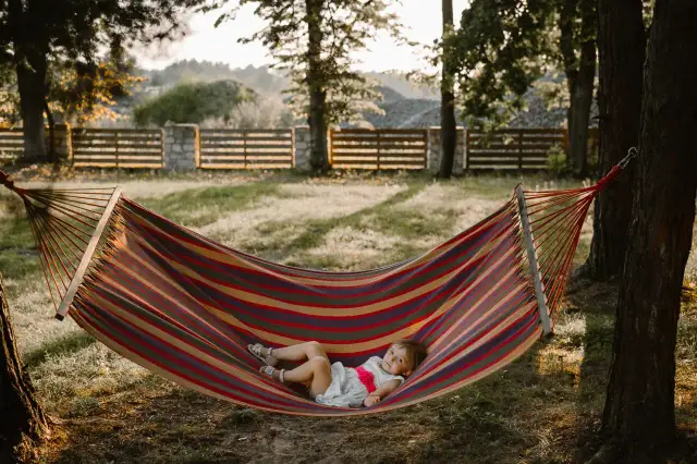 Terminy zdjęć od fotografa: Ile czekać i jak przyspieszyć?