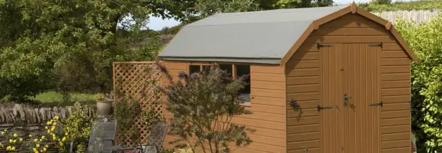 Czy na budynek gospodarczy trzeba mieć pozwolenie? Sprawdź ważne zasady