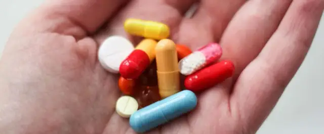 Czy leki na cholesterol można odstawić? Ryzyka i bezpieczne alternatywy