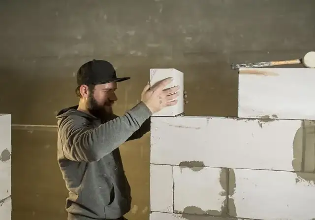 Ściany z Betonu Komórkowego: Zalety i Wady Popularnego Materiału