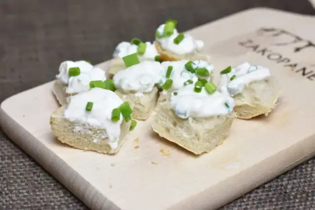 Twarożek dla niemowlaka: Ekspert radzi, jak wybrać najlepszy