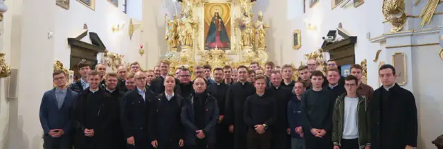 Sanktuarium Matki Bożej Kodeńskiej: historia, msze i praktyczne wskazówki dla pielgrzymów