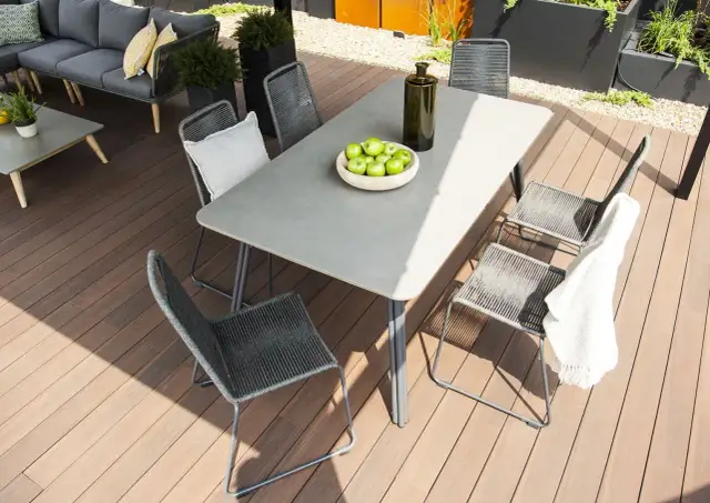 Najlepsze stoły z grillem na taras – wybierz idealny model dla siebie