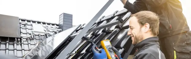 Co robi elektryk na praktykach? Od BHP po PV!