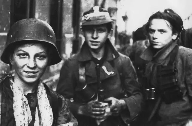 Powstanie warszawskie o której godzinie zaczęło się i dlaczego to ważne