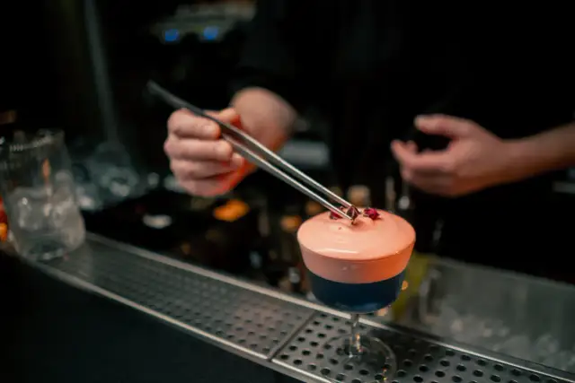 Cocktail più Venduti: Classici e Tendenze 2025 (Ricette Incluse)