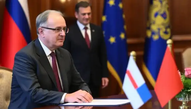 Wykształcenie Radosława Sikorskiego: Oxford, PPE i Master of Arts