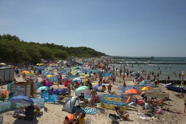 Gdzie leżą Ustronie Morskie? Odkryj wyjątkowe miejsce nad Bałtykiem