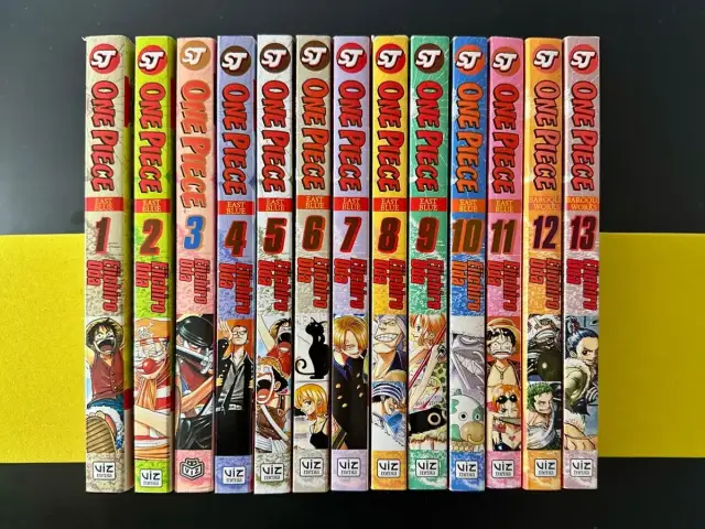 Reihe von 13 One Piece Manga-Bänden, nummeriert von 1 bis 13, mit bunten Cover-Illustrationen.