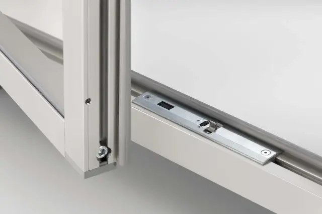 Jak zablokować drzwi? Skuteczne i bezpieczne metody na każdą sytuację