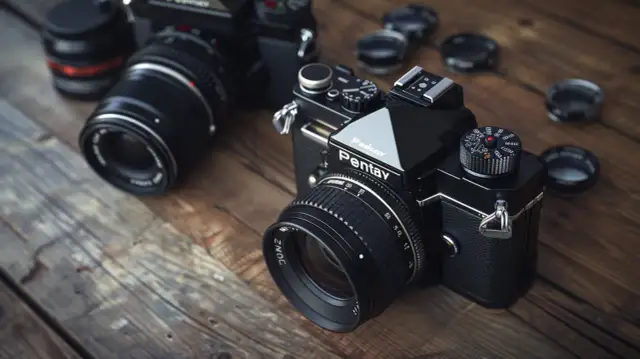 Test aparatu Pentax 645: Zalety, wady i opinie użytkowników